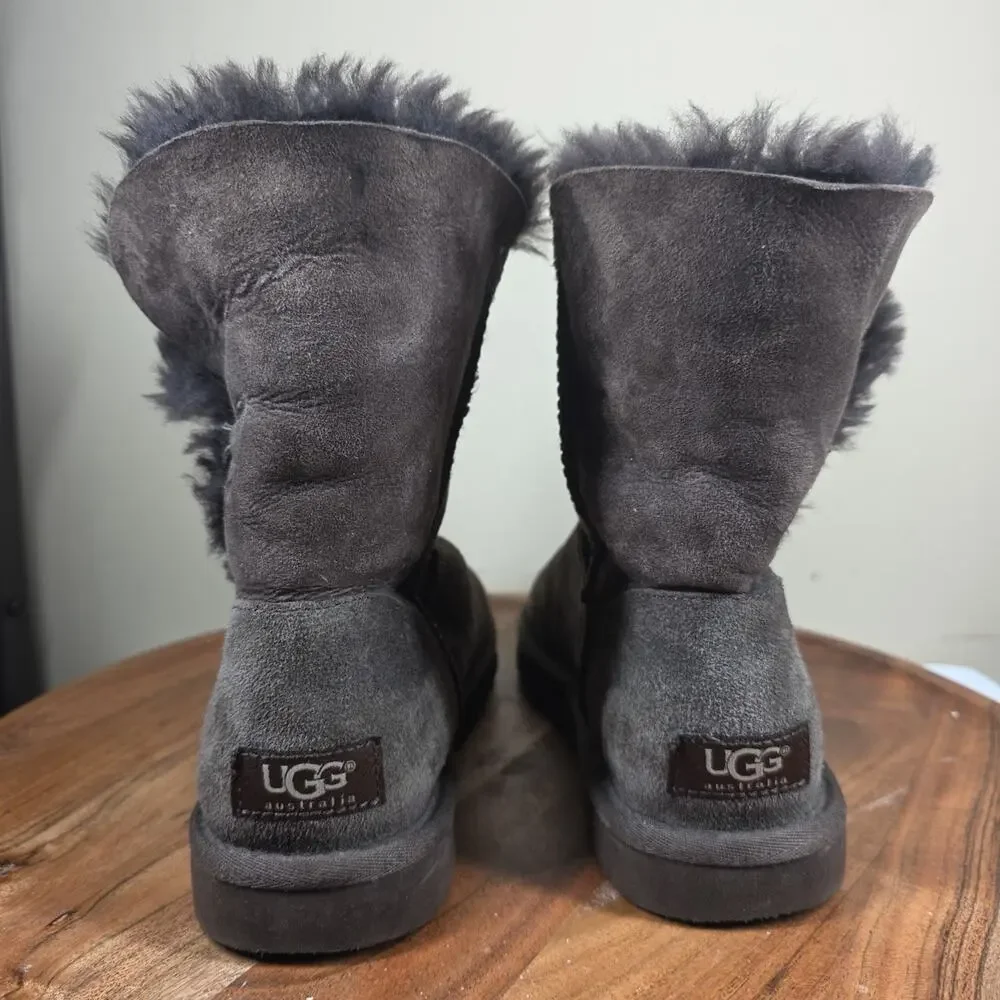 UGG Bailey Button Womens Dark Brown Size 6 Ankle Winter Boots Booties F19013K